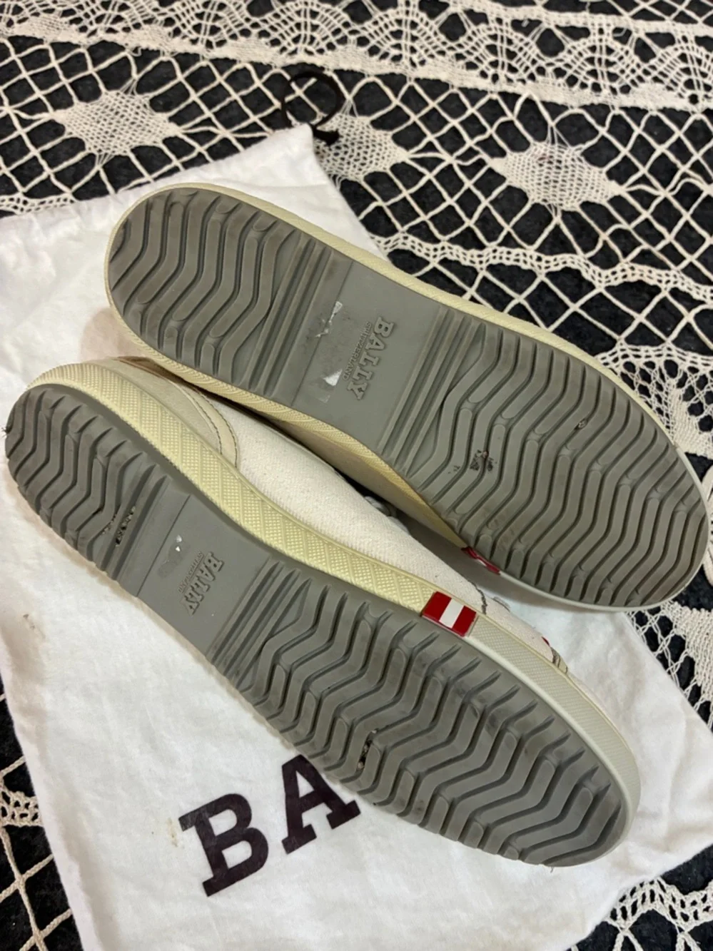 Bally 1851 Cream Canvas Low-Top Sneakers with Subtle Tan Trim, 6.5 - Picture 7 of 7